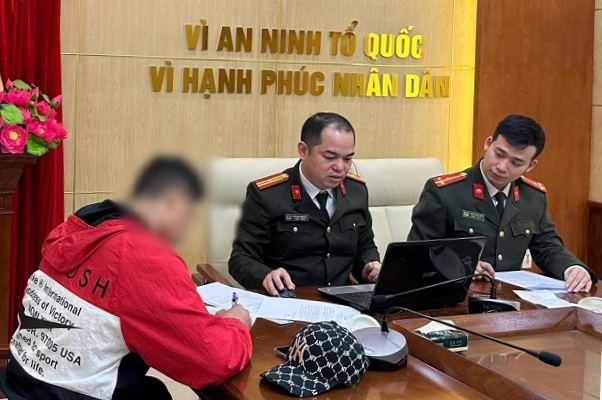 Xử lý người chia sẻ video có nội dung xuyên tạc, sai sự thật liên quan đến tình hình hoạt động của Ngân hàng TMCP Sài Gòn (SCB) trên mạng Facebook.